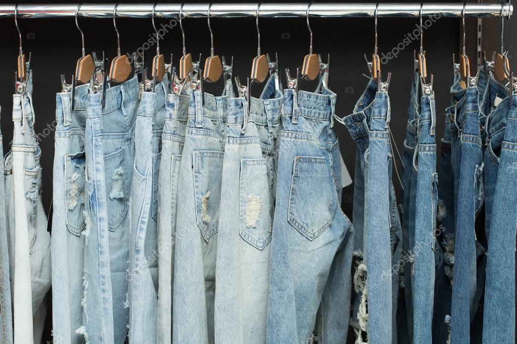 Add attractive denim jeans to your wardrobe